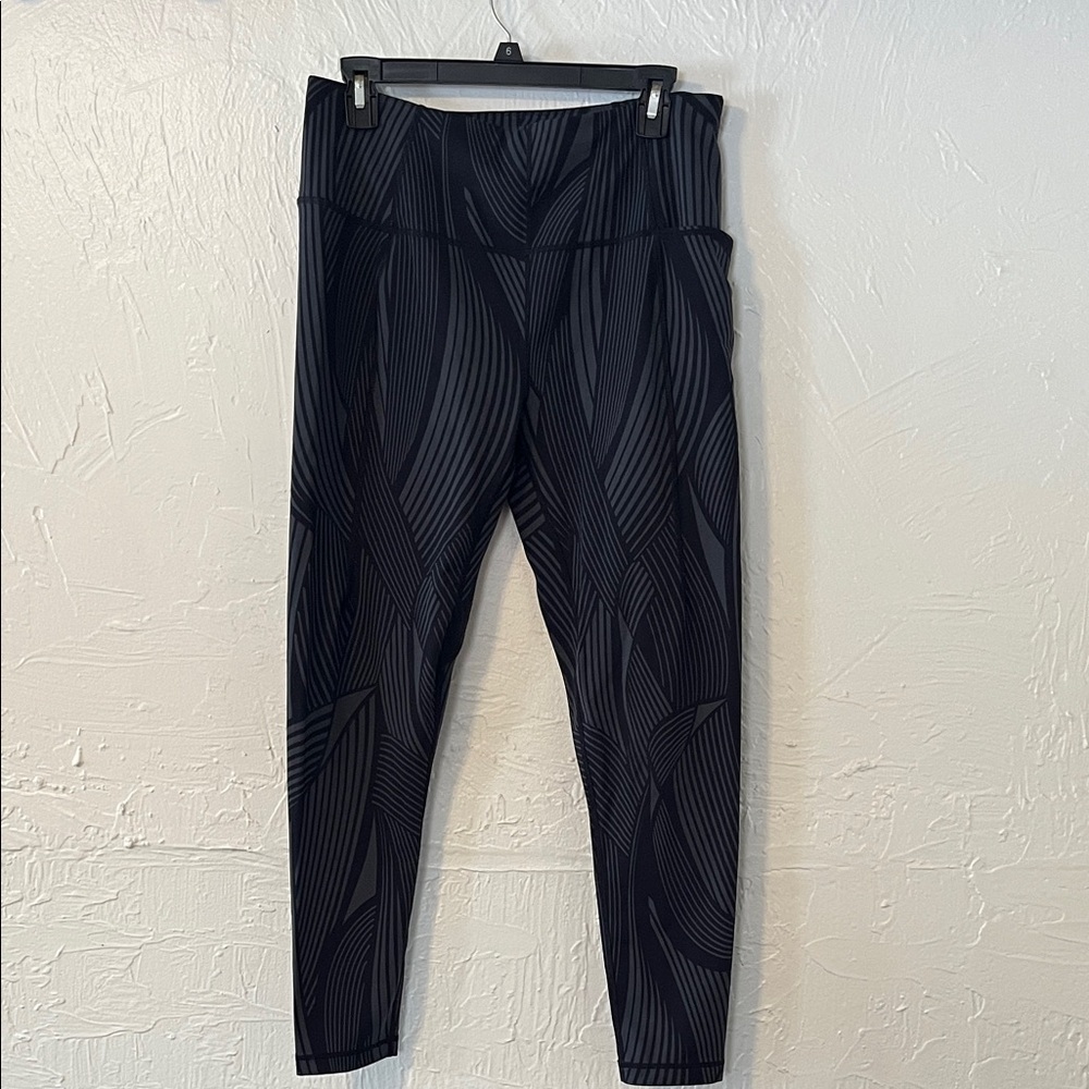 Sweaty Betty Charcoal Striped Leggings